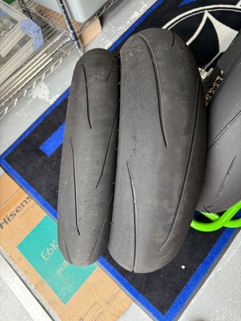 ダンロップQ5 120/70ZR17 160/60ZR17前後セット 8分山