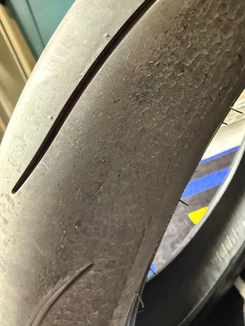 ダンロップQ5 120/70ZR17 160/60ZR17前後セット 8分山