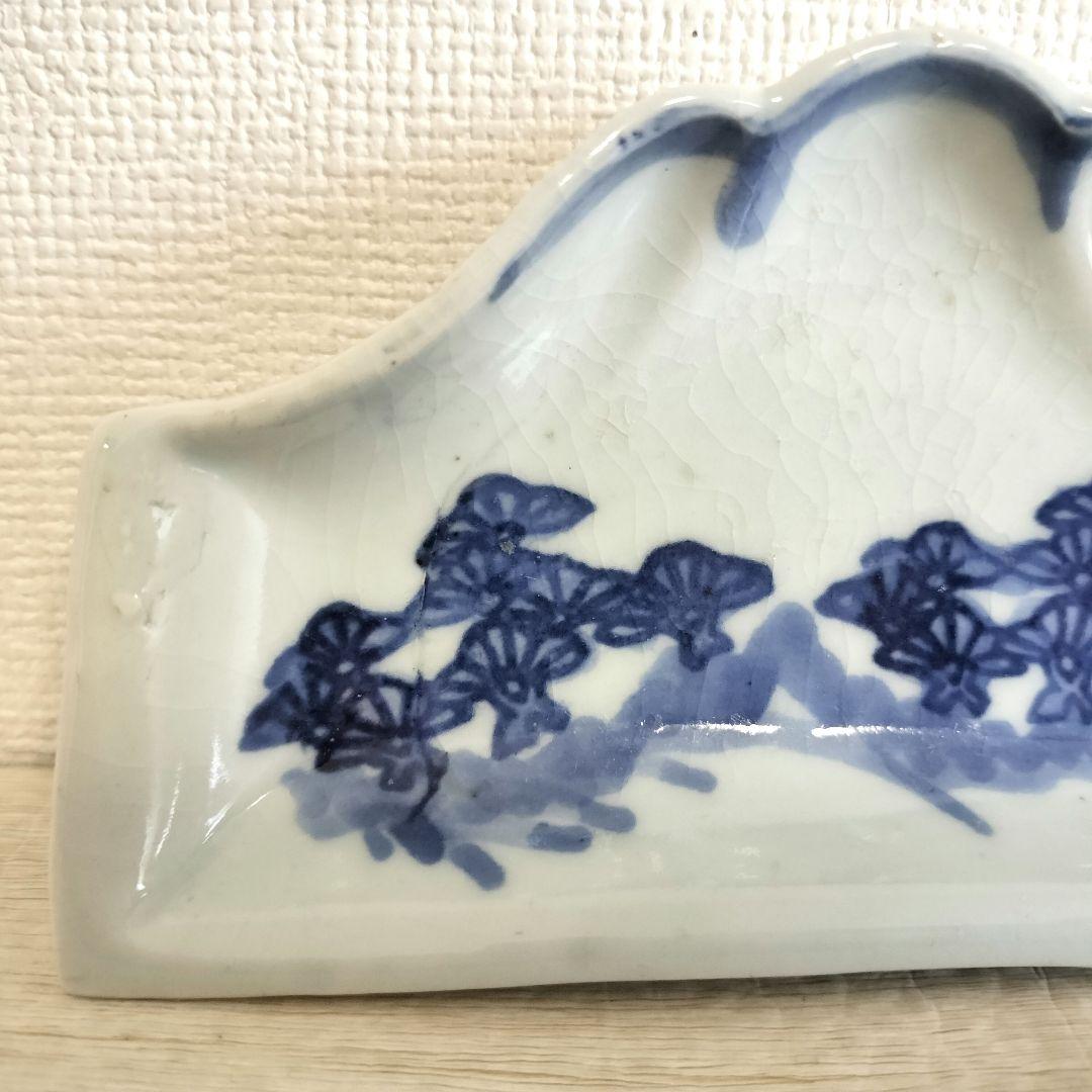 お値下げしました、古伊万里　染付　富士山型　コンニャク印判　三保松原図　小皿