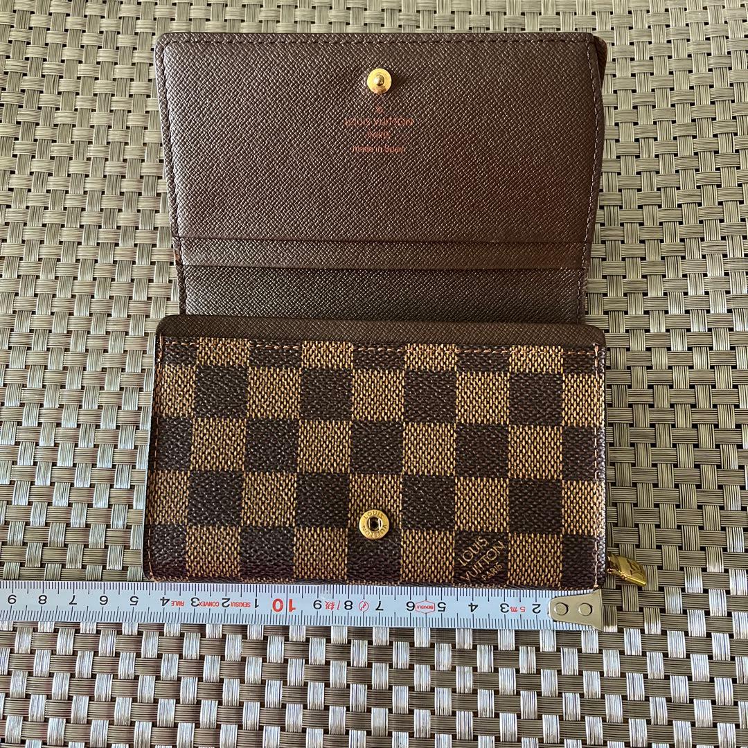 財布　ルイヴィトンダミエ