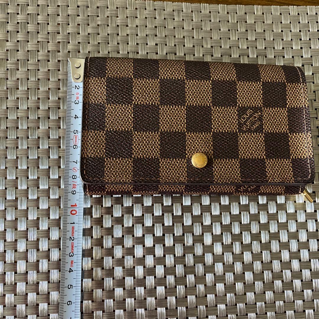 財布　ルイヴィトンダミエ