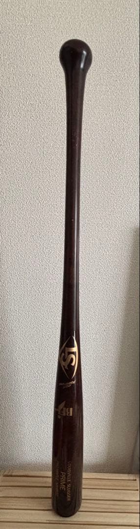 ルイスビルスラッガー　木製硬式バット