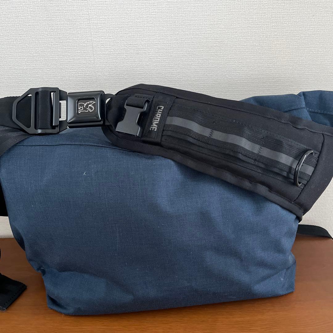 CHROME ライド・メッセンジャーバッグ ネイビー/ブラック