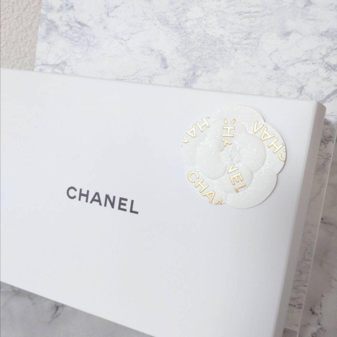 未使用 シャネル エッセンシャルケアセット 2024 クリスマスコフレ 限定