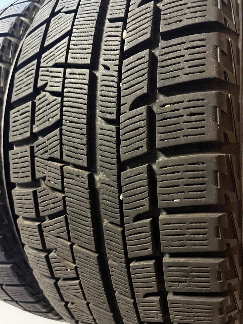 ヨコハマスタッドレス　225/45R18 2015年製2本セット！