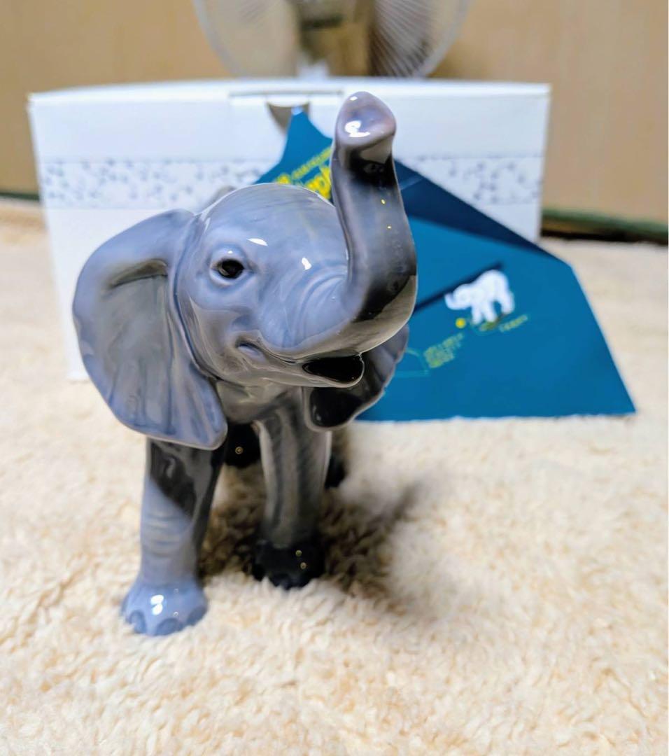 ロイヤルコペーハーゲン　フィギリン 陶器製 グレーの象の置物 箱付き