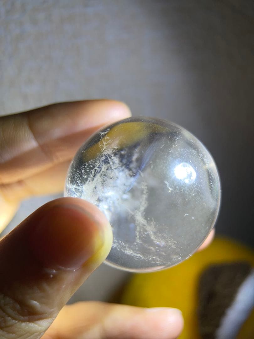 ブラジル産　超稀少 青光　パワーストーン　スフィア丸玉　34mm 台座付き