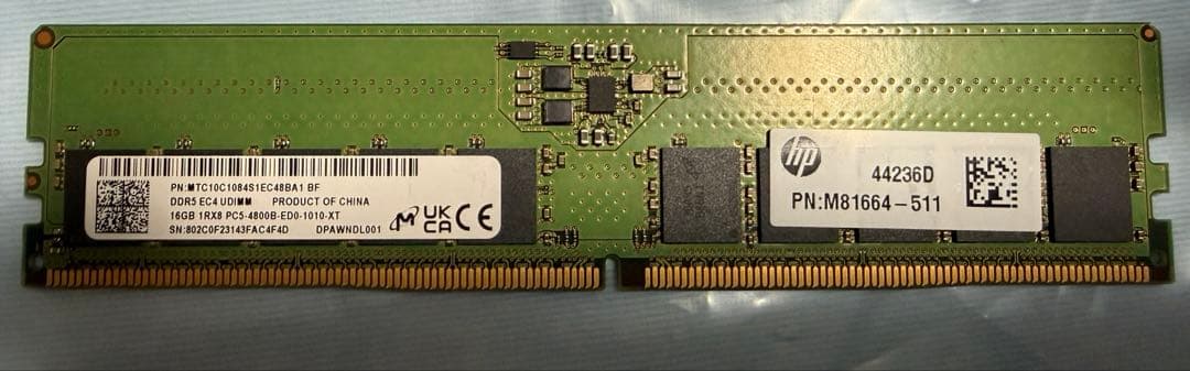 PC5-4800 16GB メモリ