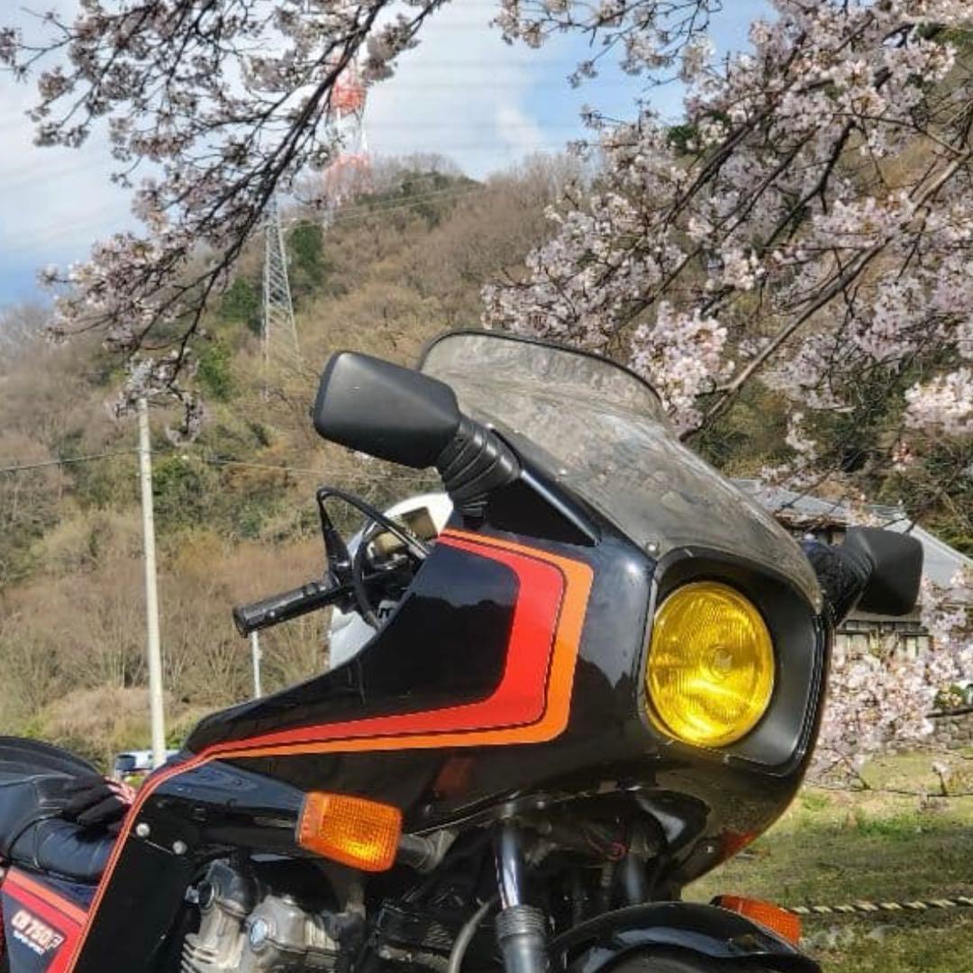 ホンダ　HONDA　旧車　cb750f　純正　インテグラカウル