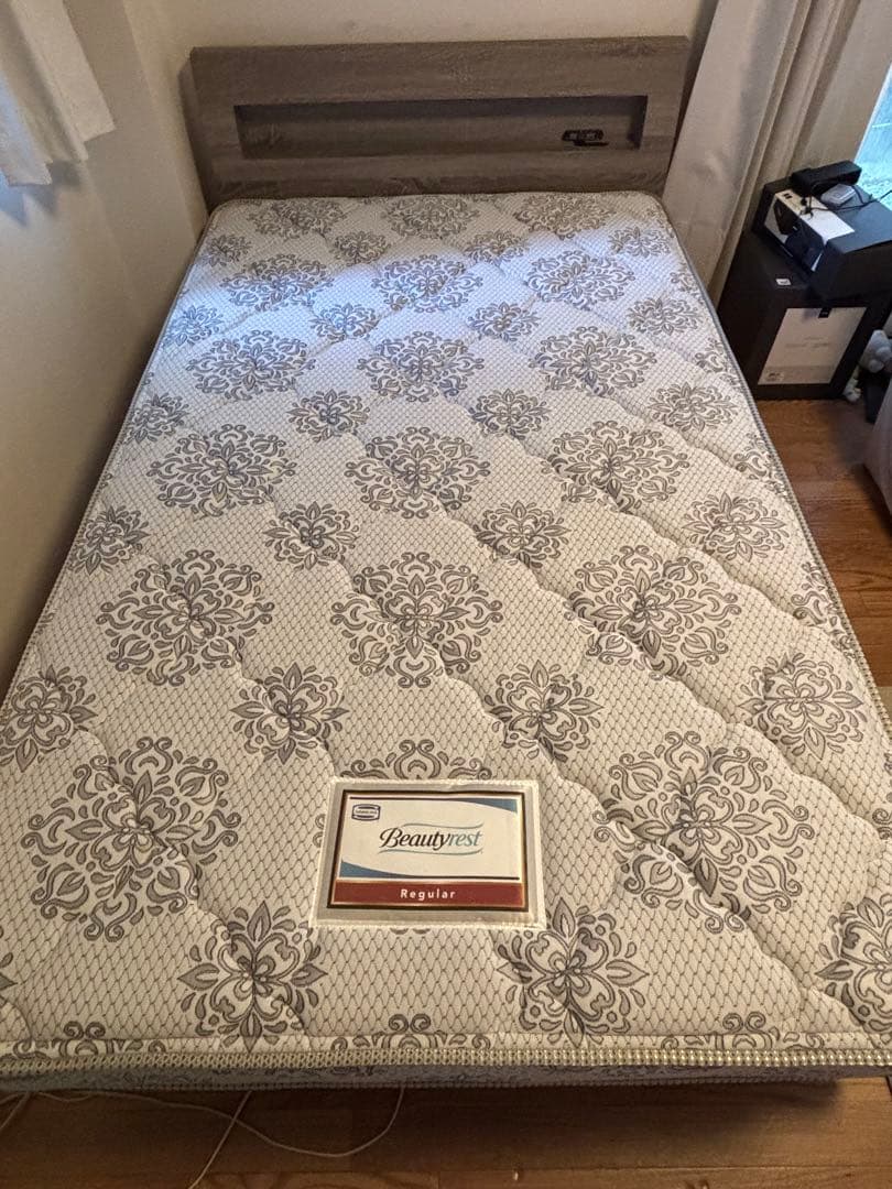 シモンズ　マットレス　セミダブル