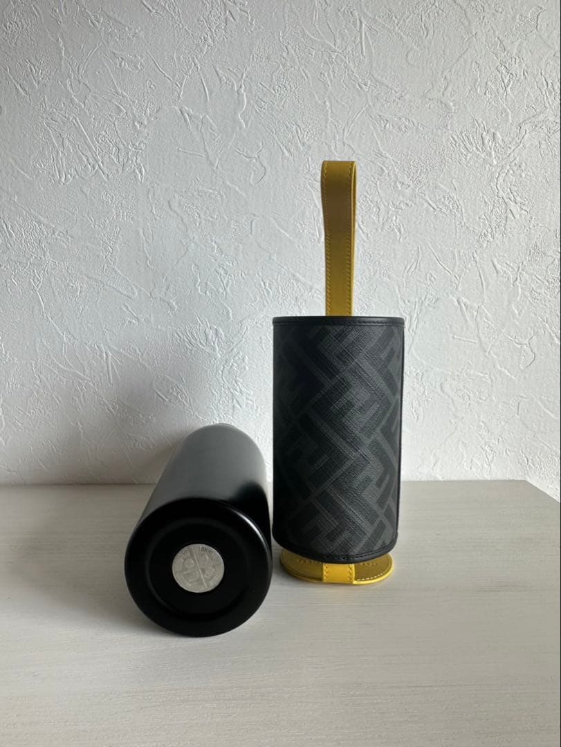 【新品未使用】FENDI ROME ステンレス水筒 黒・金