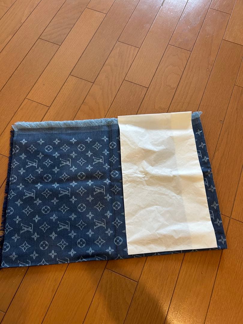 LOUIS VUITTON ストール・モノグラム エッセンシャル ブルー