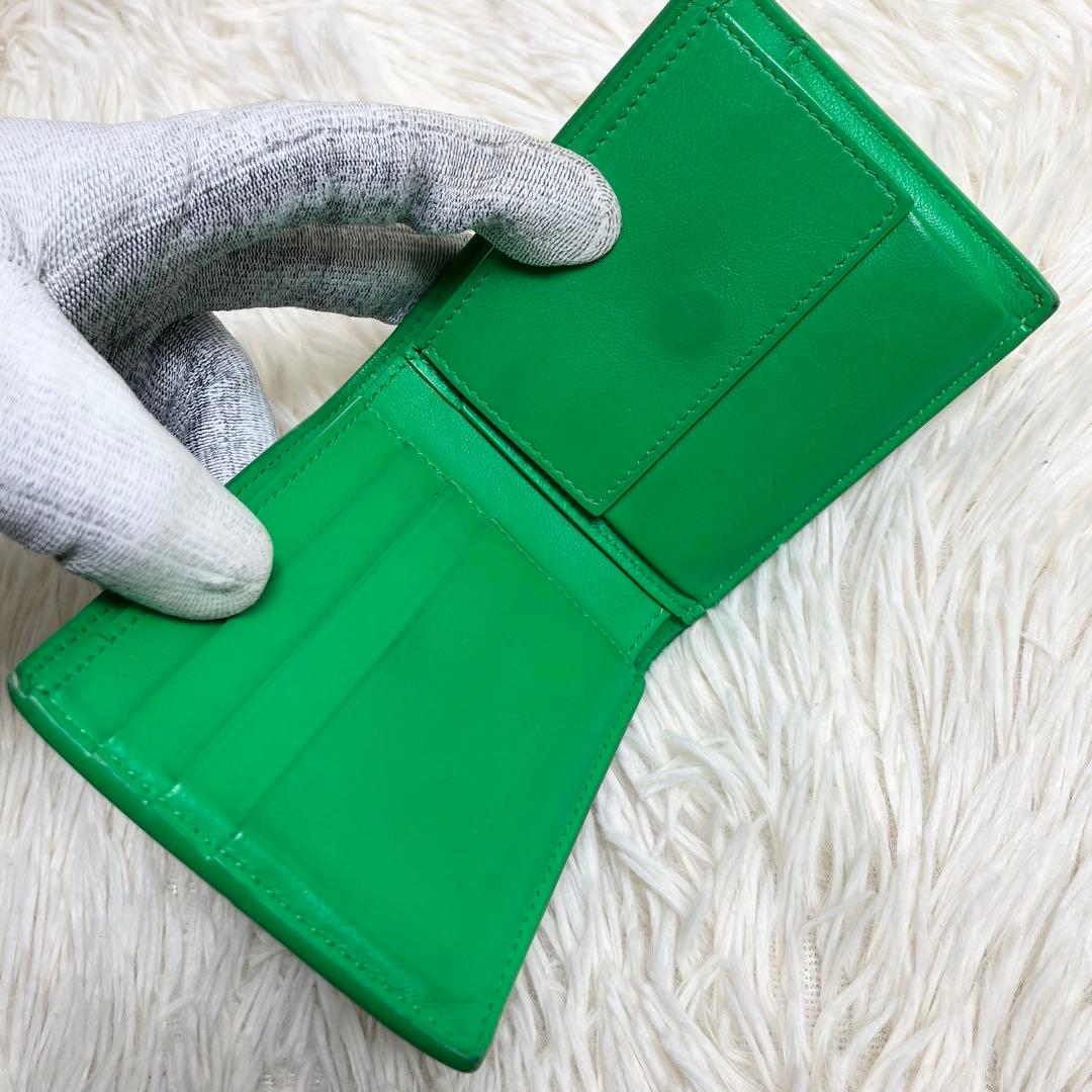 【良品】 ボッテガヴェネタ 二つ折り カセット パラキート IC内蔵