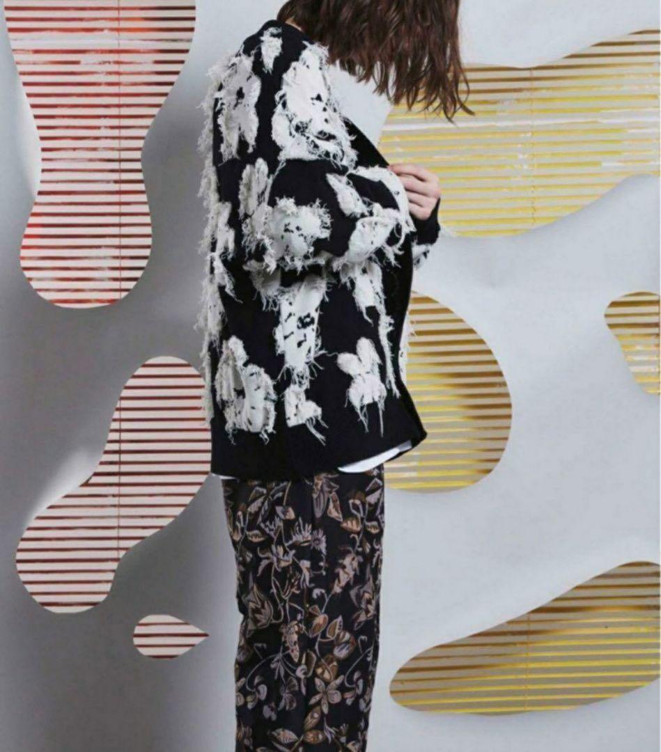 ネオグランジフラワーカットジャガードプライムオーバーVネックニットカーディガン