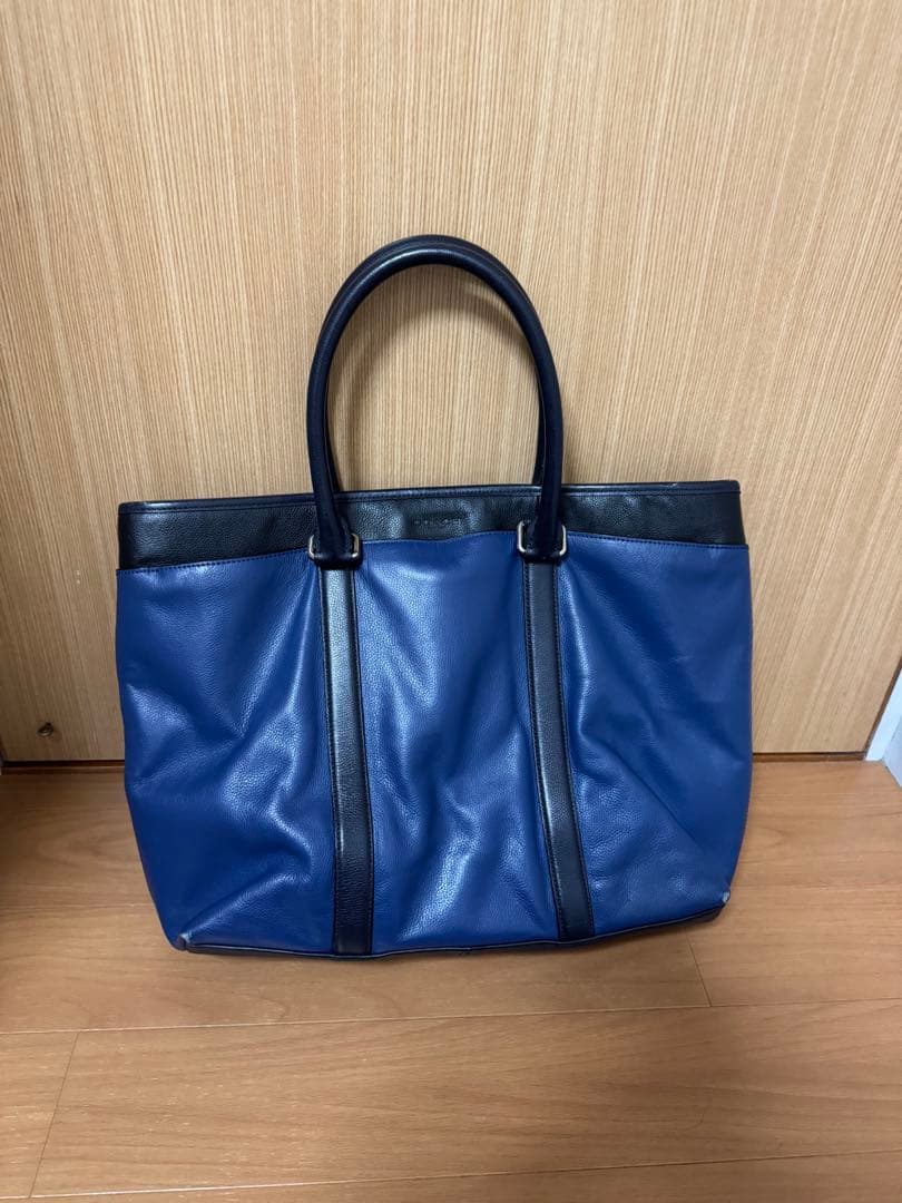 COACH コーチ　メトロポリタン　レザー　トートバッグ　F57568