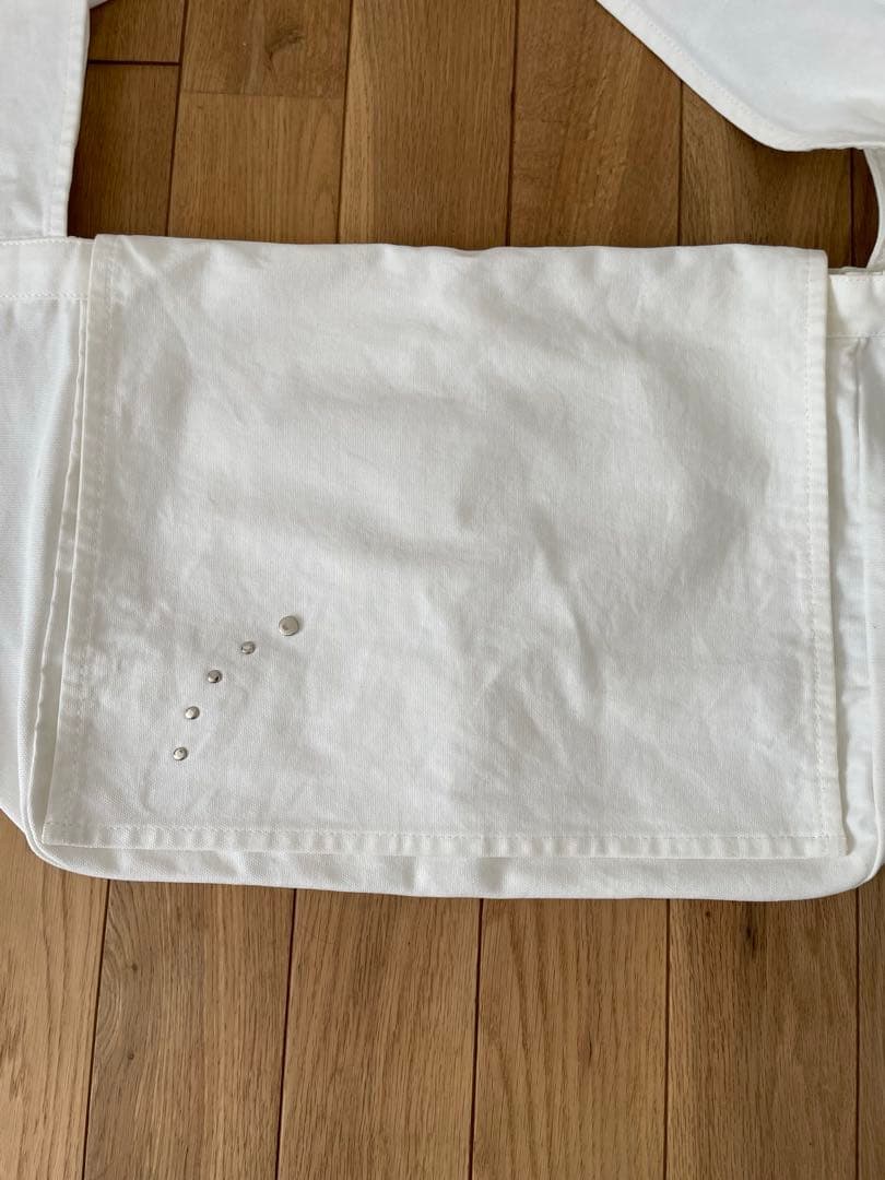 【Old Folk House】Studs Shoulder Bag