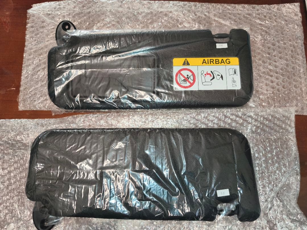 現行 120系 ハイラックス ブラック サンバイザー 左右 新品 トヨタ純正