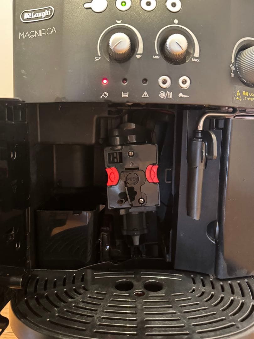 【ジャンク品】デロンギ 全自動コーヒーマシン マグニフィカ ESAM1000SJ