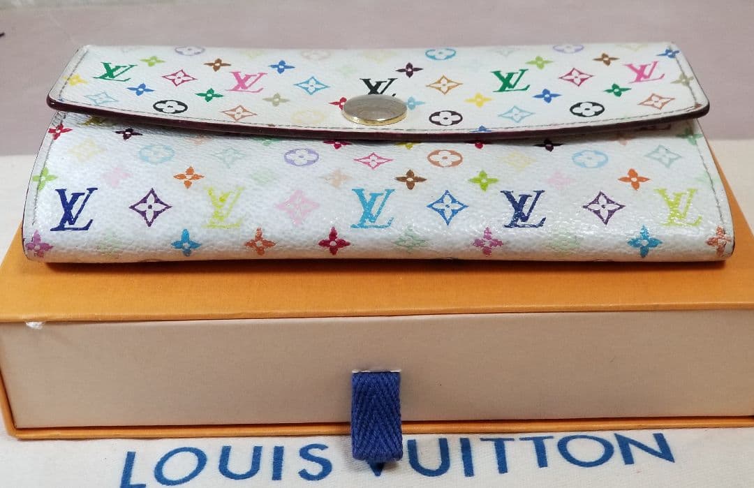 ルイヴィトン マルチカラー モノグラム 二つ折り財布 長財布 ホワイト系