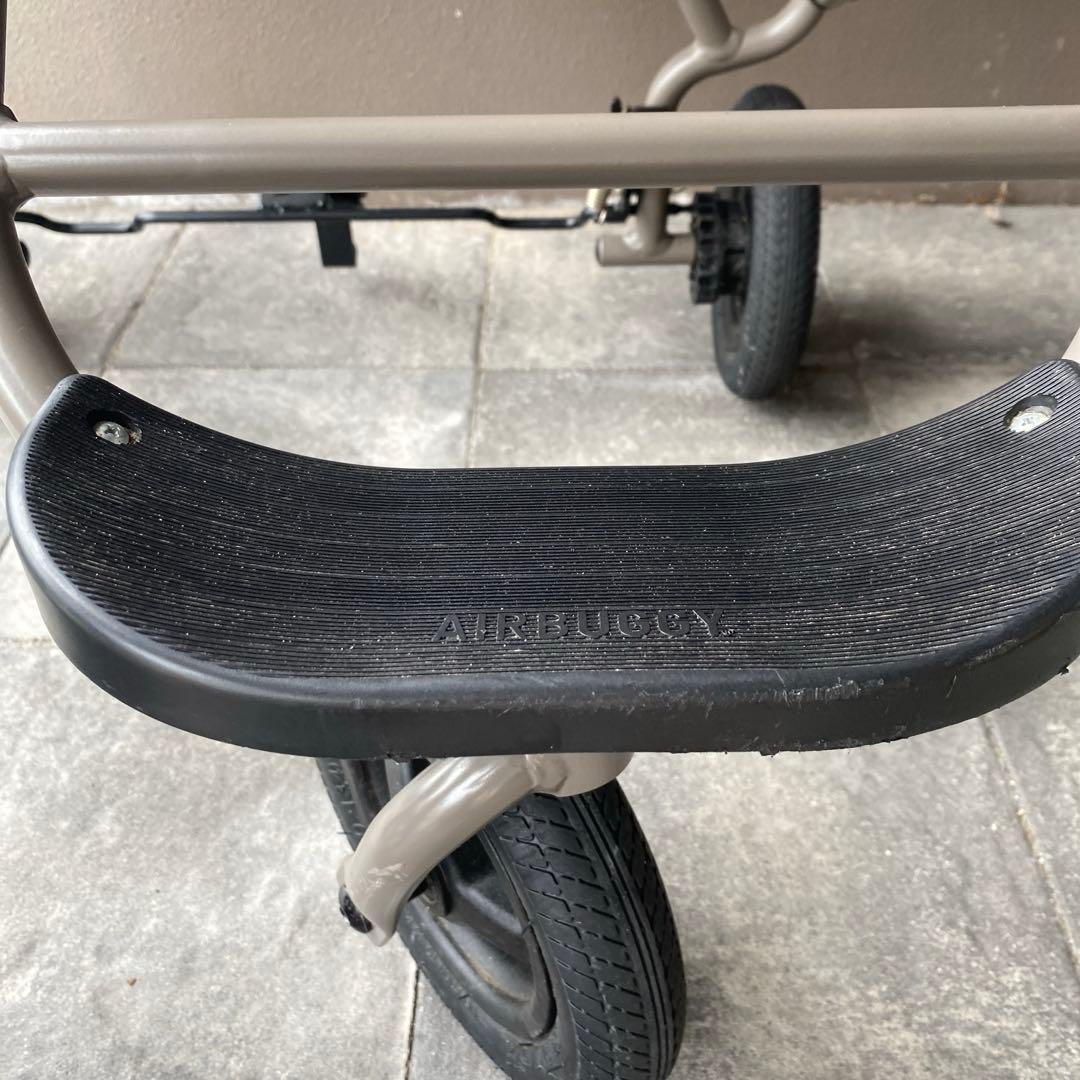 エアバギー ココダブル 販売終了カラー(グレイツイード)