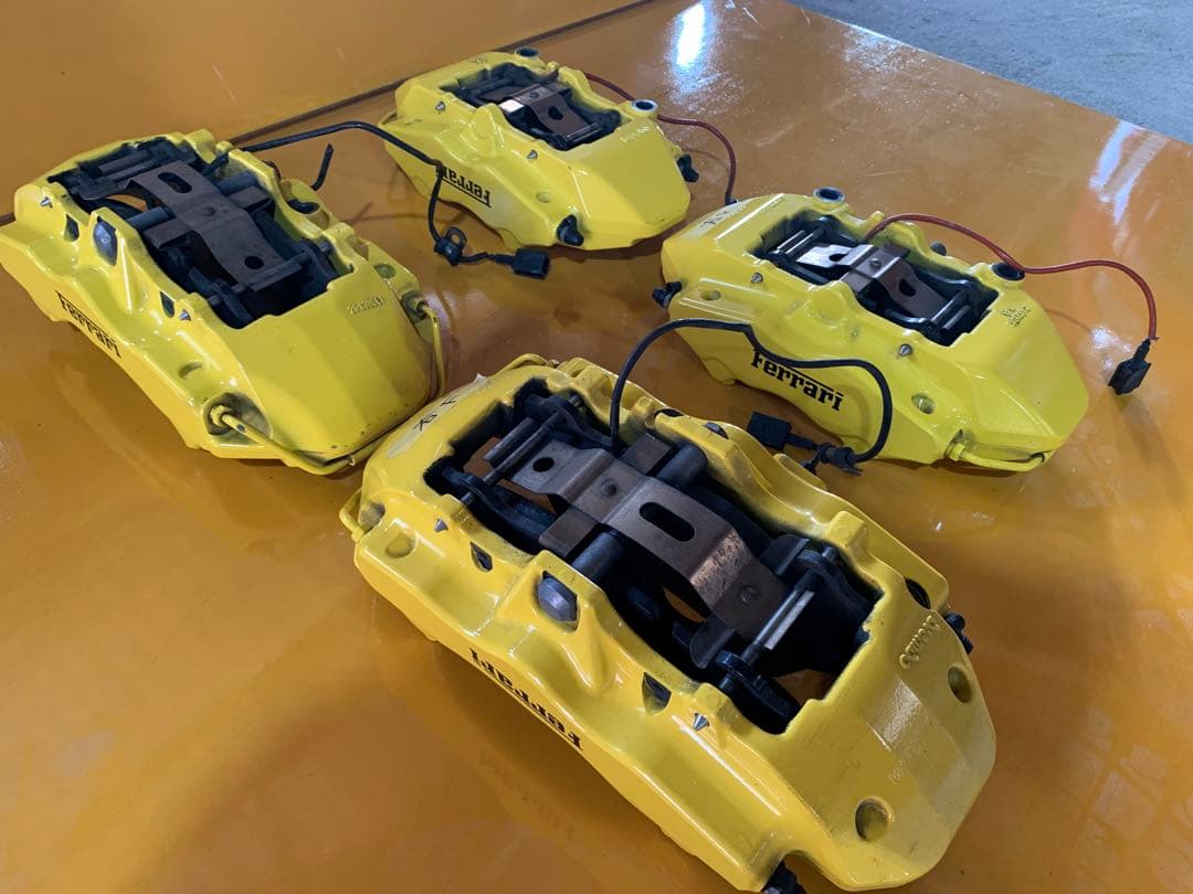 フェラーリ　F430 カーボンセラミックブレーキ　前後セット