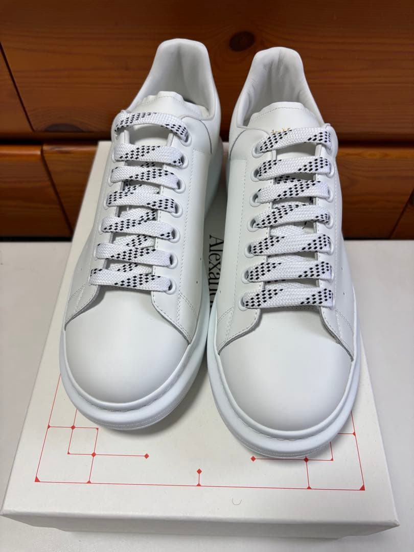 三*本様 アレキサンダーマックイーン レザースニーカー　ホワイト　43 新品未使