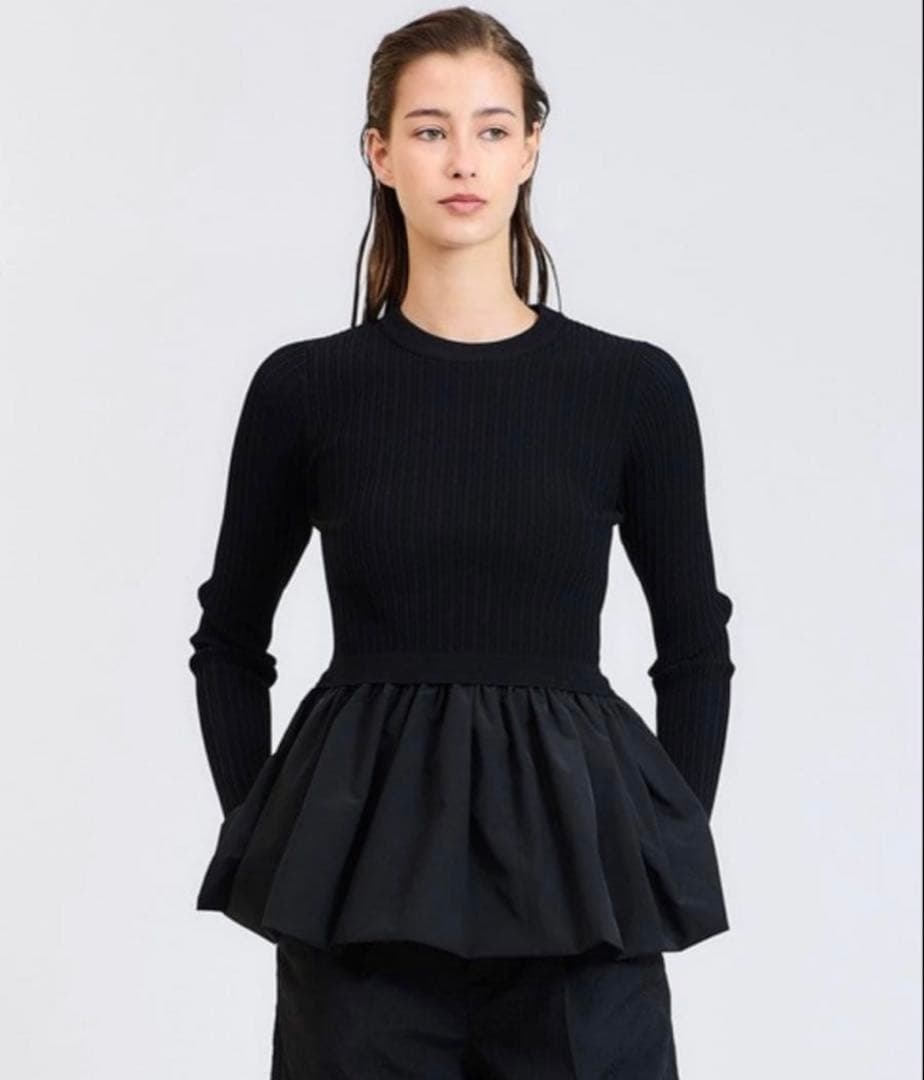 エストネーション　ブラック ペプラムトップス