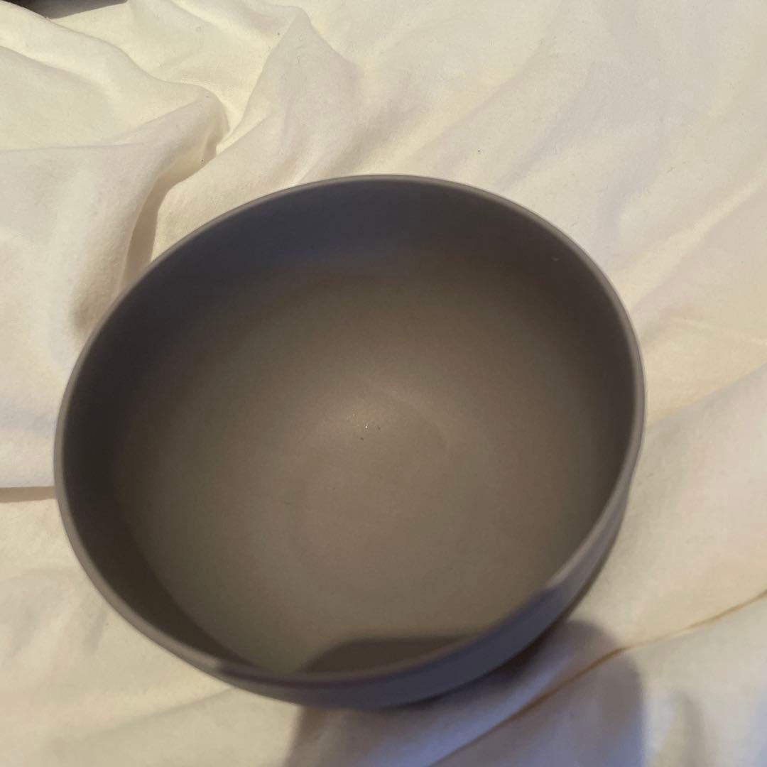 SHIONARI yumiko iihoshi グレーとホワイトの食器セット