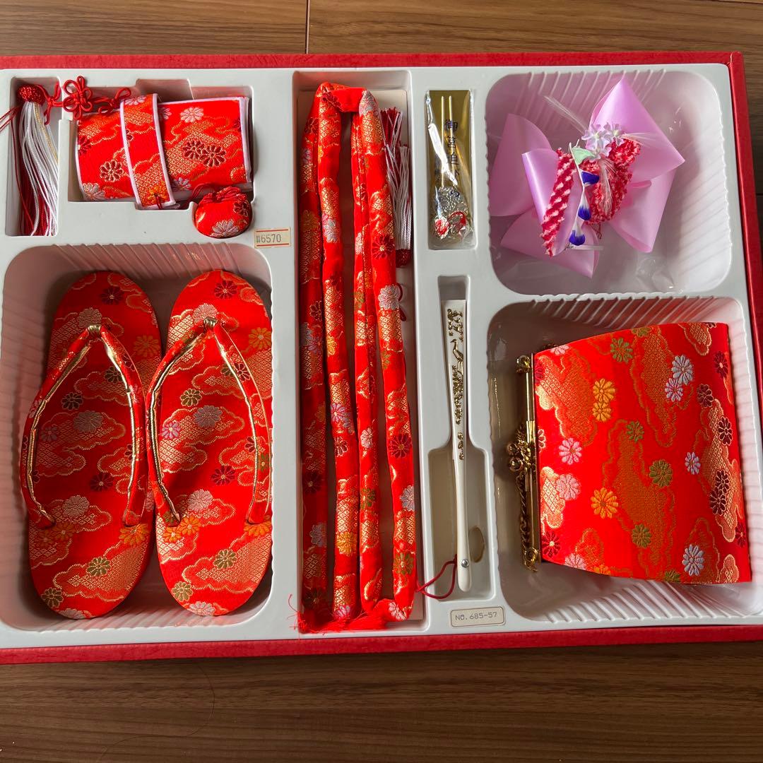 七五三 7歳女児用 正絹着物 帯 長襦袢 草履 バッグ等小物一式 ピンク系