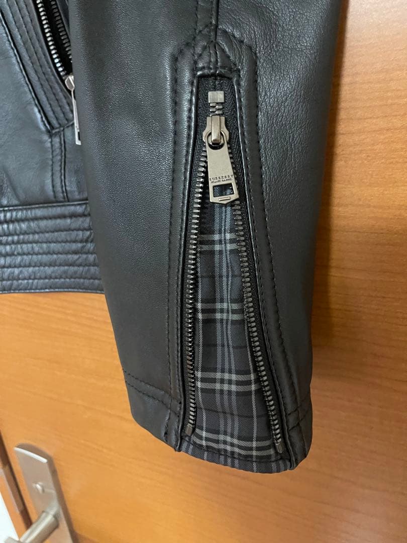 【美品】バーバリーブラックレーベル　革ジャン　Mサイズ