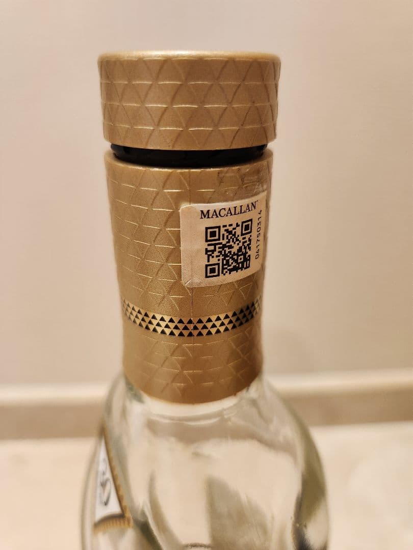 マッカラン 30年 シングルモルトウイスキー 空き瓶 収納袋 7月末まで
