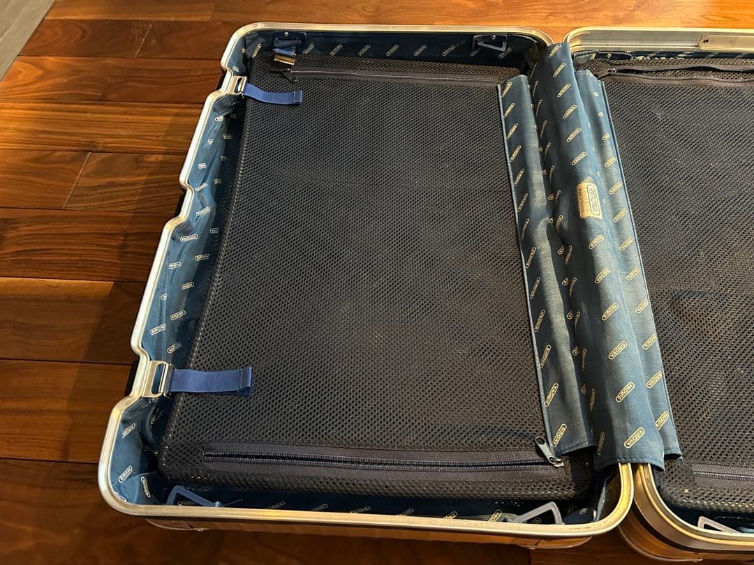 92663 TOPAS RIMOWA 2輪　中型キャリーケース シルバー