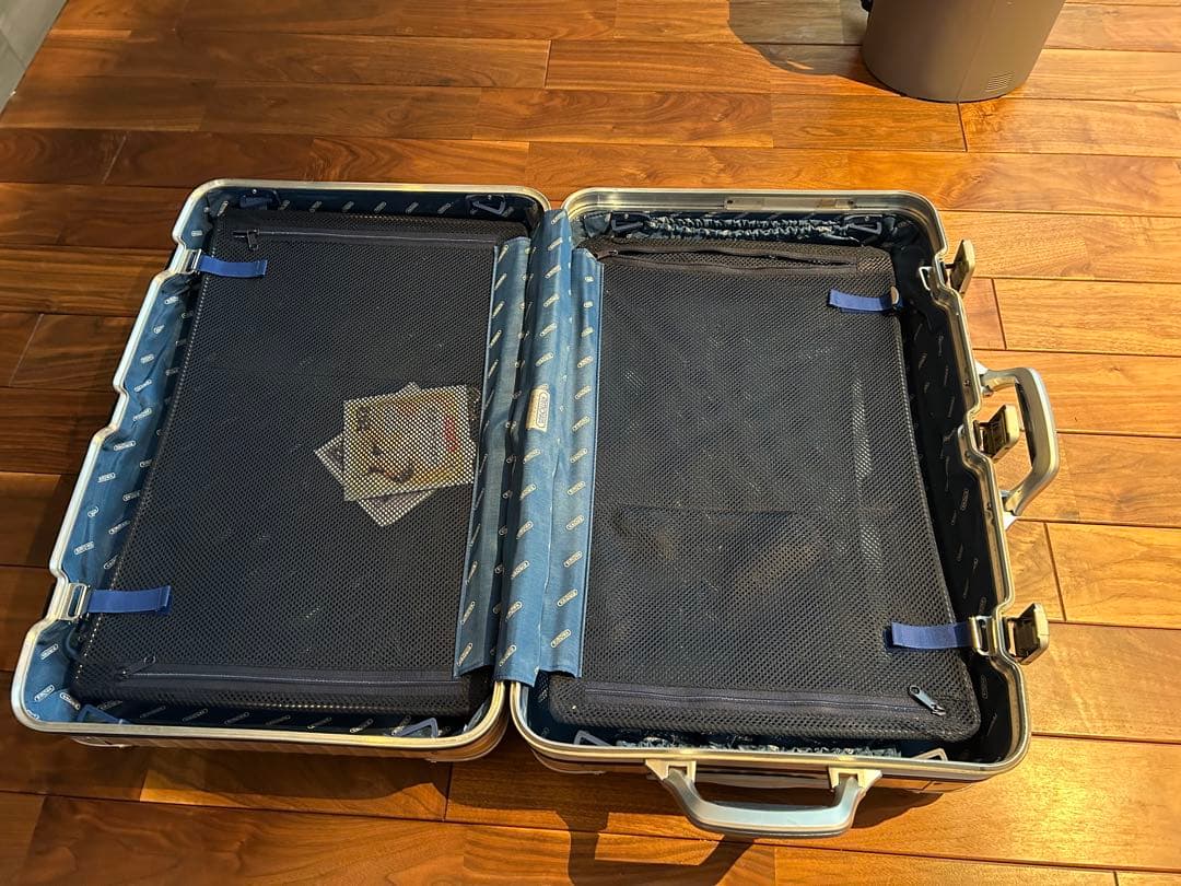 92663 TOPAS RIMOWA 2輪　中型キャリーケース シルバー