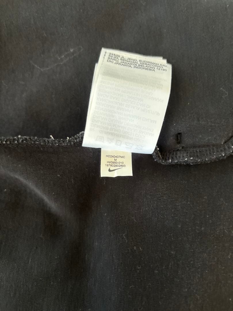 ナイキテックフリース Mサイズ ブラック