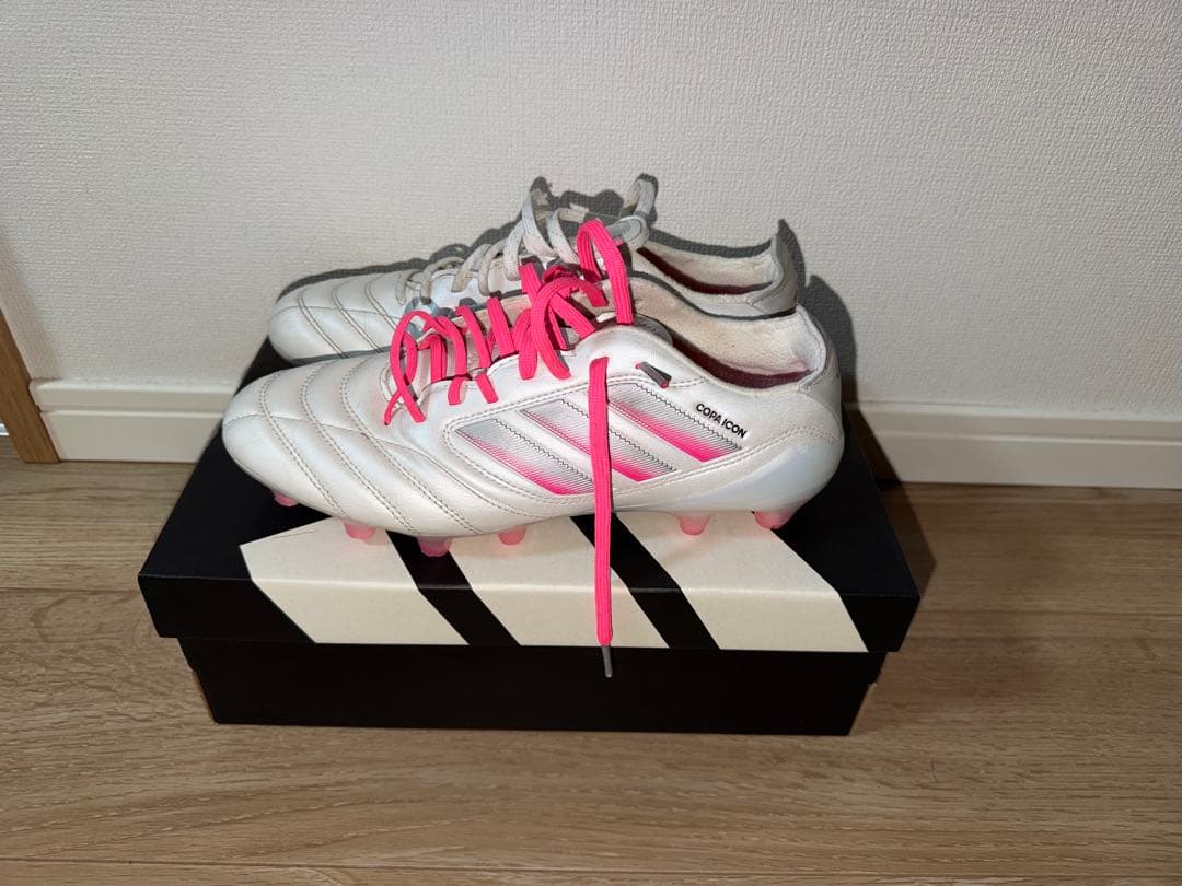 adidas コパアイコン2 KAMO限定カラー スパイク　ホワイト/ピンク