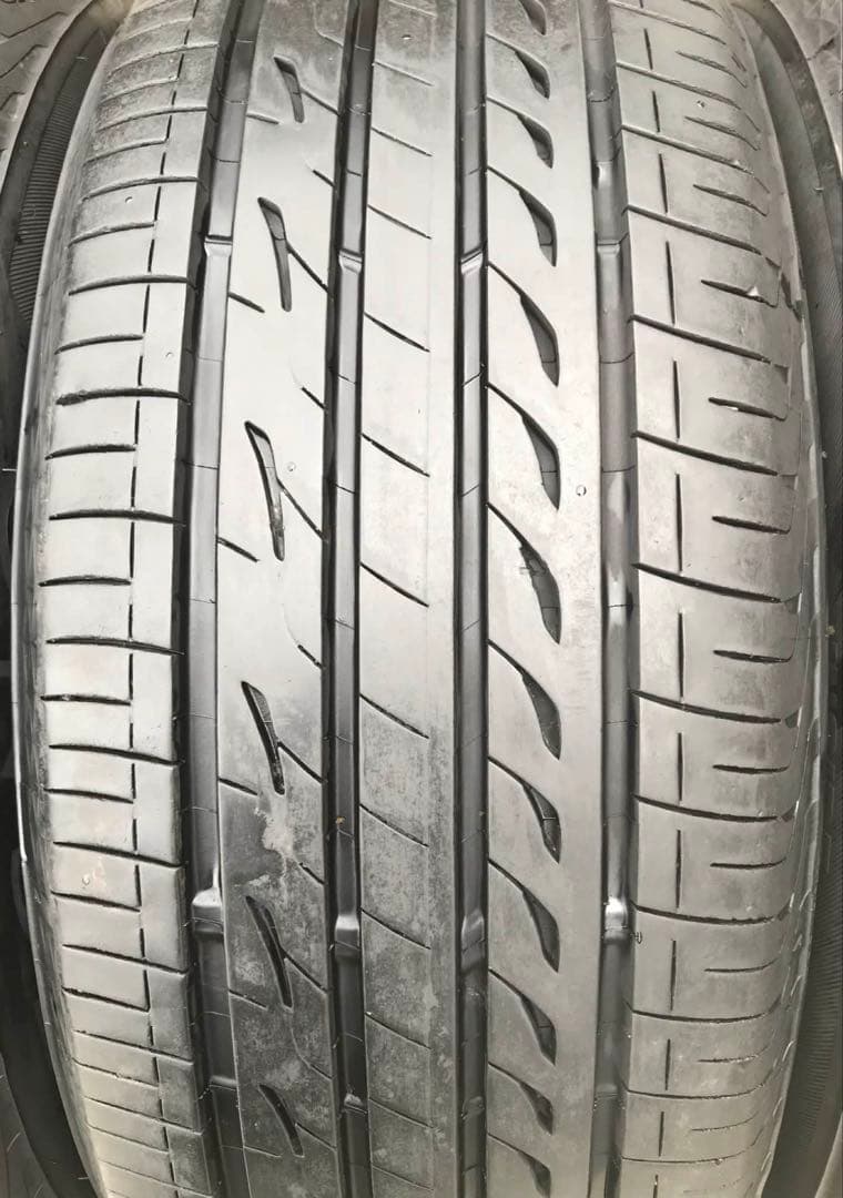 215/55 R17 BRIDGESTONE REGNOサマータイヤ 2024年