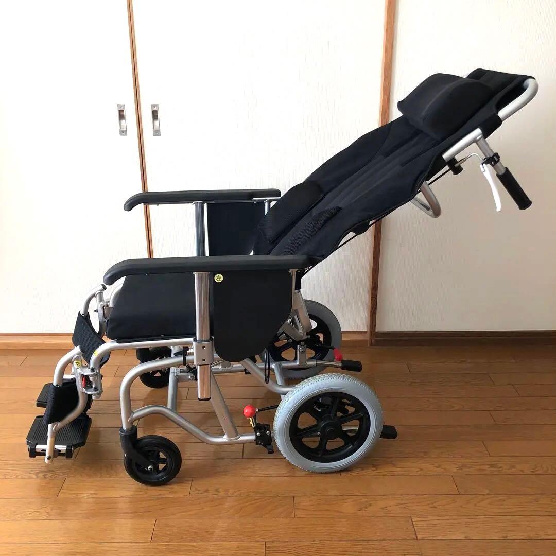 【最終値下げ!12/28までの出品】多機能&リクライニング付車椅子　emigo2