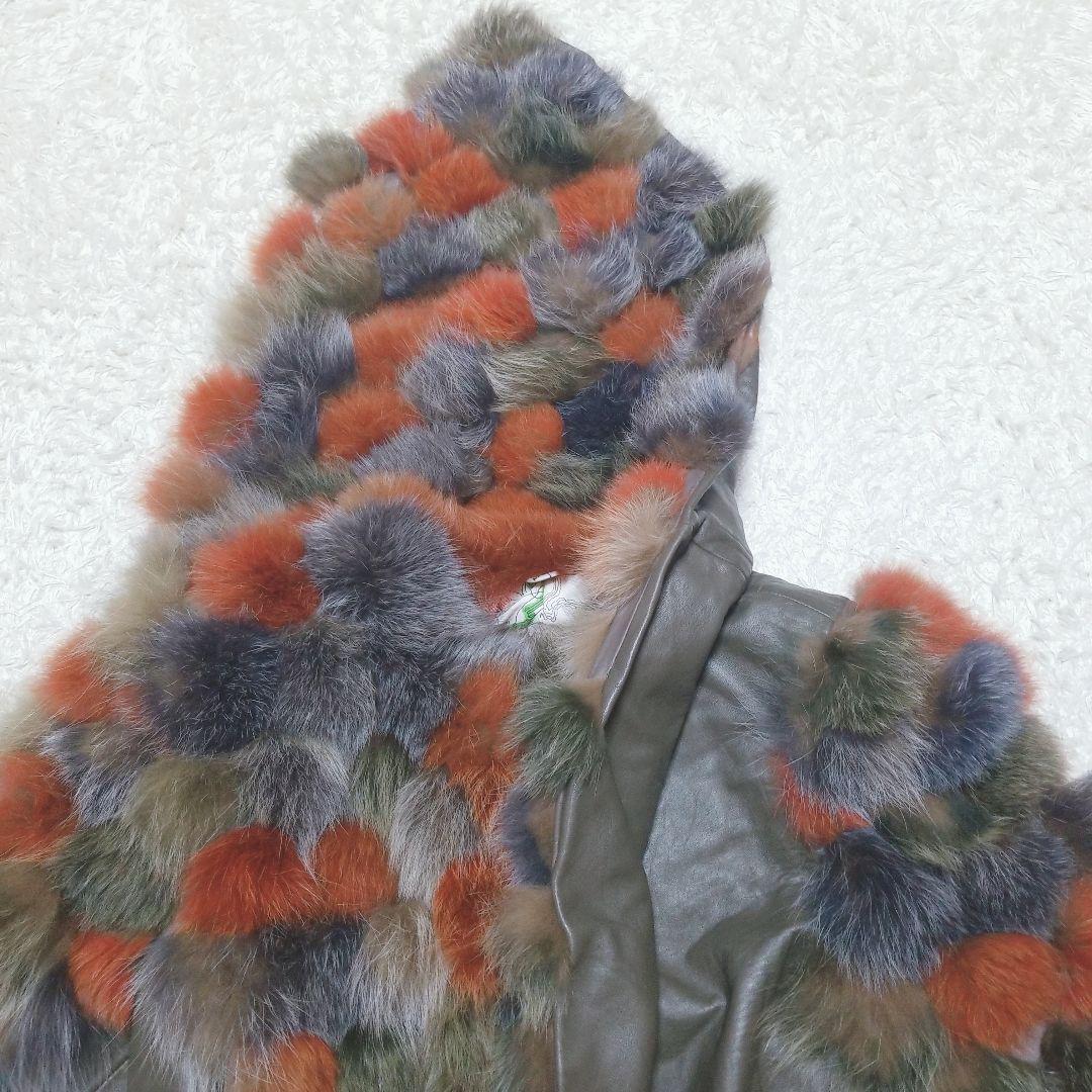 ファー&レザー 裏地地図柄 異素材ドッキング ノーカラージャケット 短丈ブルゾン