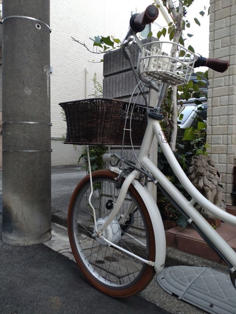 配送可★直接引渡可★カスタム【限定車イルミオILMIO】電動アシスト自転車コンビ