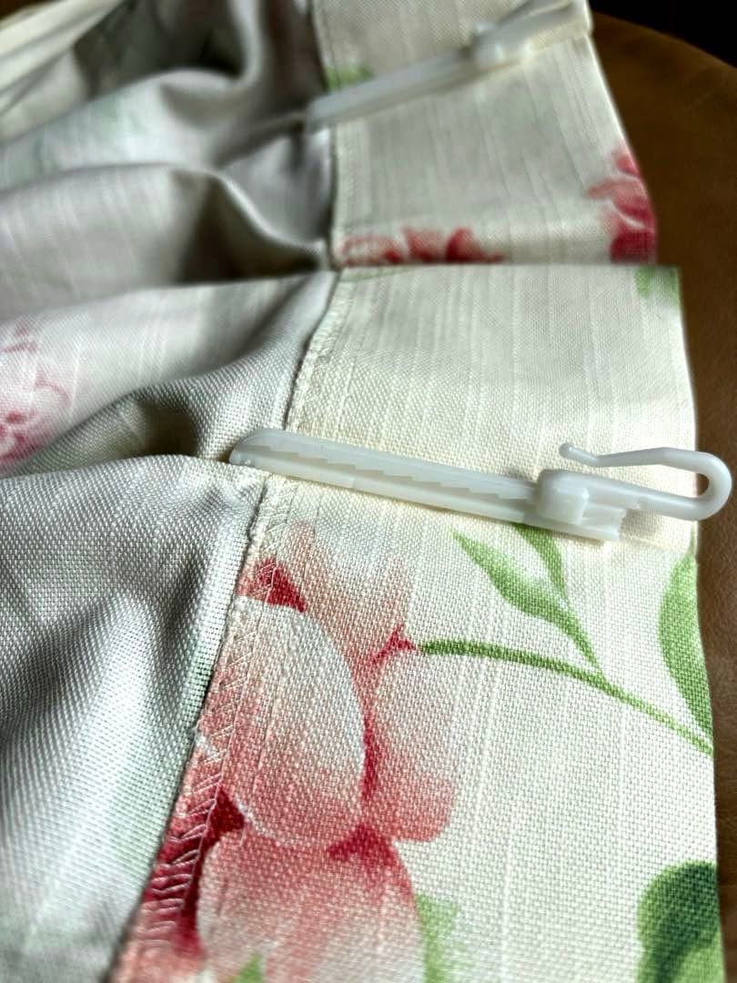 シ*子様 ローラアシュレイ花柄クリーム色カーテン