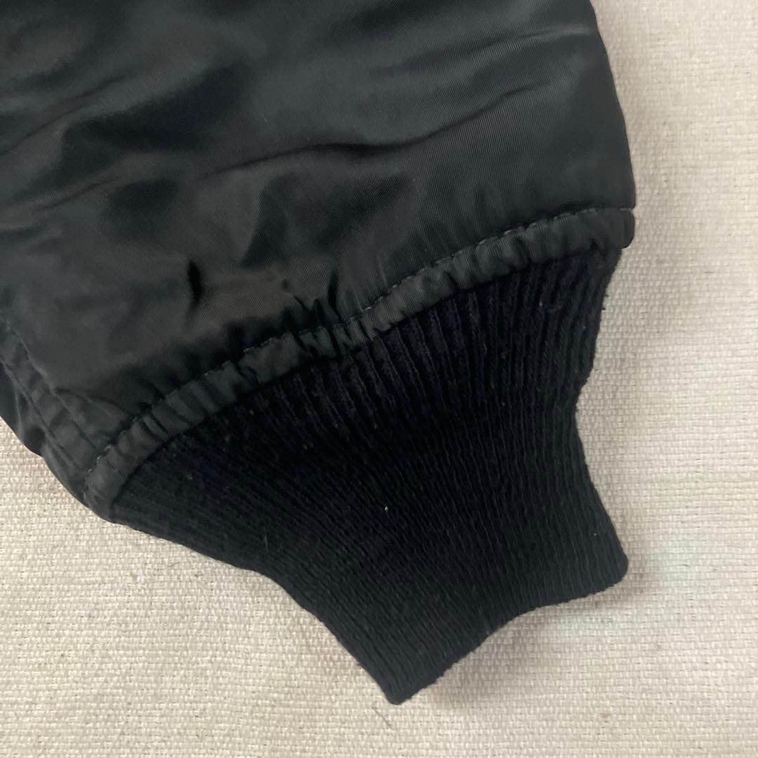 j24)ALPHAINDUSTRIES MA−1中綿入りリバーシブルブルゾン