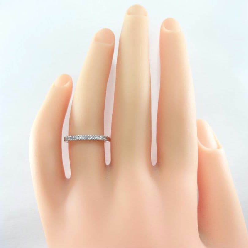 【美品】0.12ct　ダイヤモンド　ハーフエタニティ　リング　プラチナ