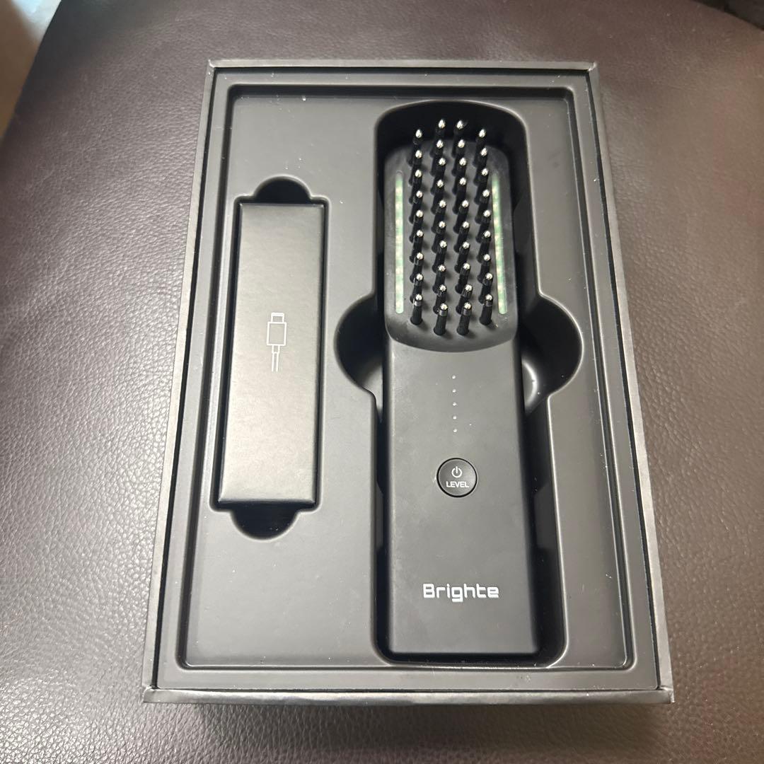 Brighte スカルプブラシ USB充電式