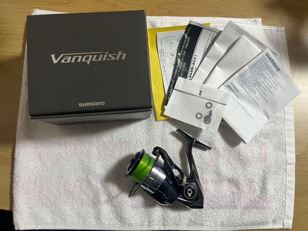 シマノ　23ヴァンキッシュ　メンテナス用品・リールカバー付き