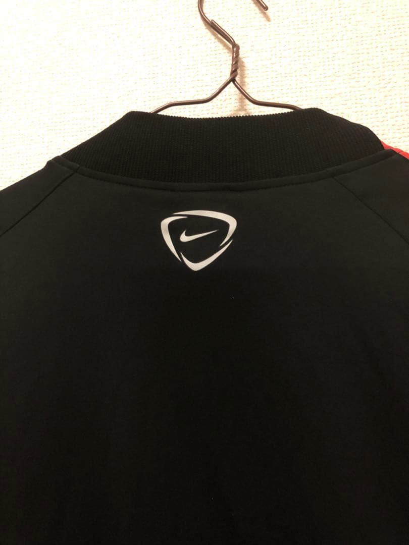 浦和レッズ Nike ジャケット 黒