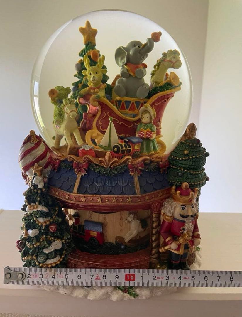 スノードームクリスマス 置物 飾り物