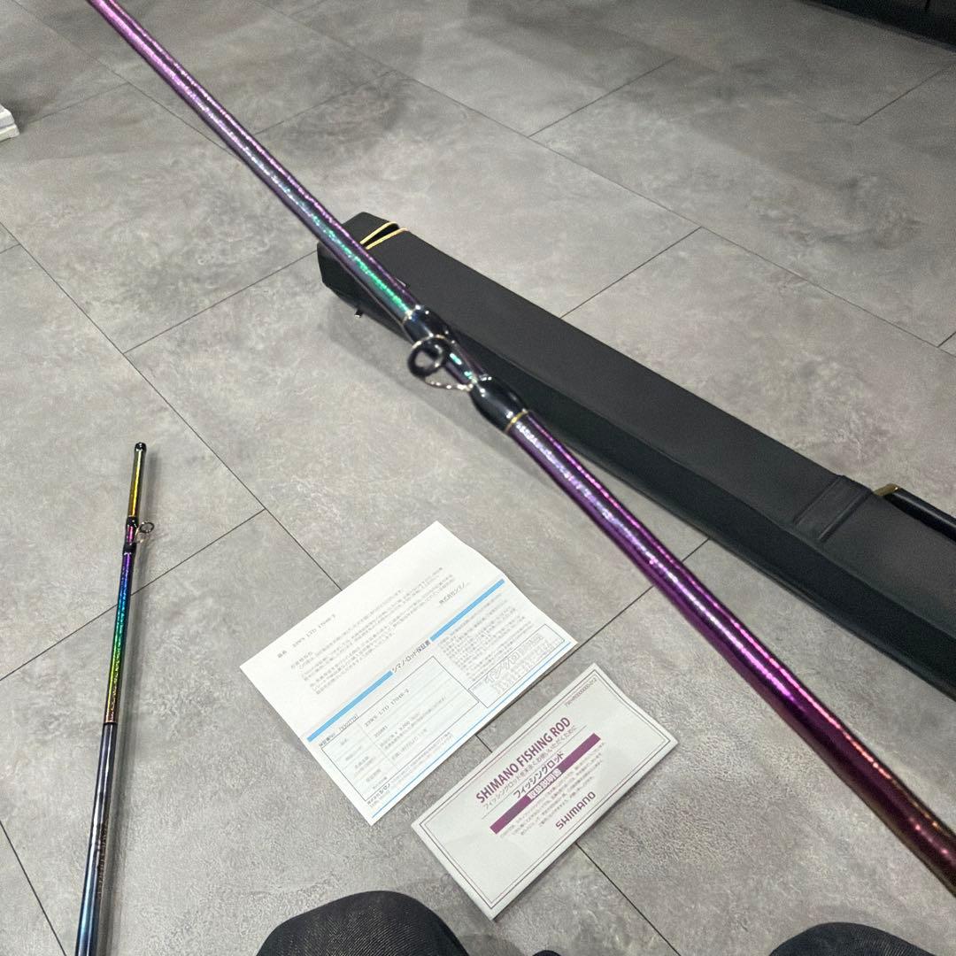 ワールドシャウラリミテッド １７０４Ｒ