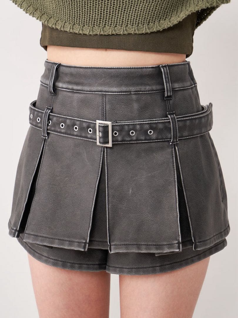 ダーリッチアンティークレザー　セットアップ