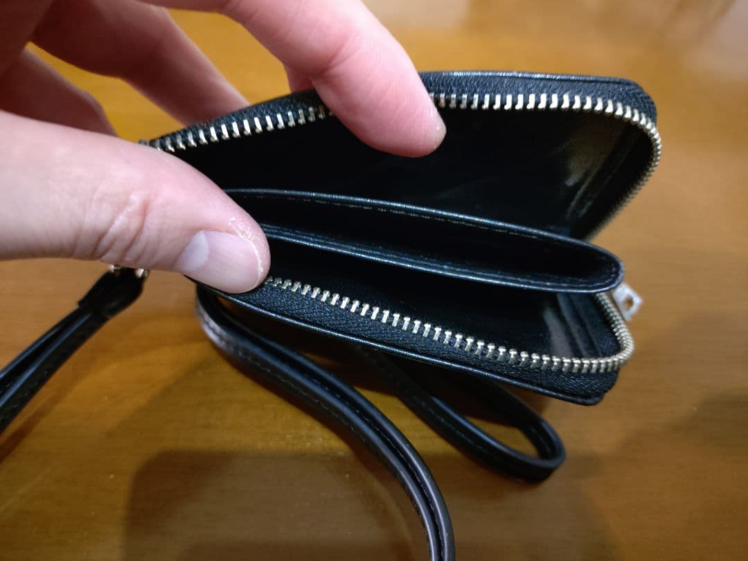 HYSTERIC GLAMOUR LOGO STUDS パース