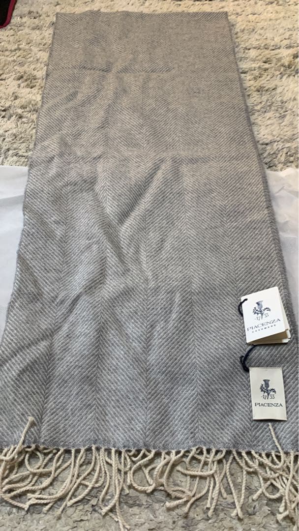 Piacenza 最高級カシミアマフラー　ストール